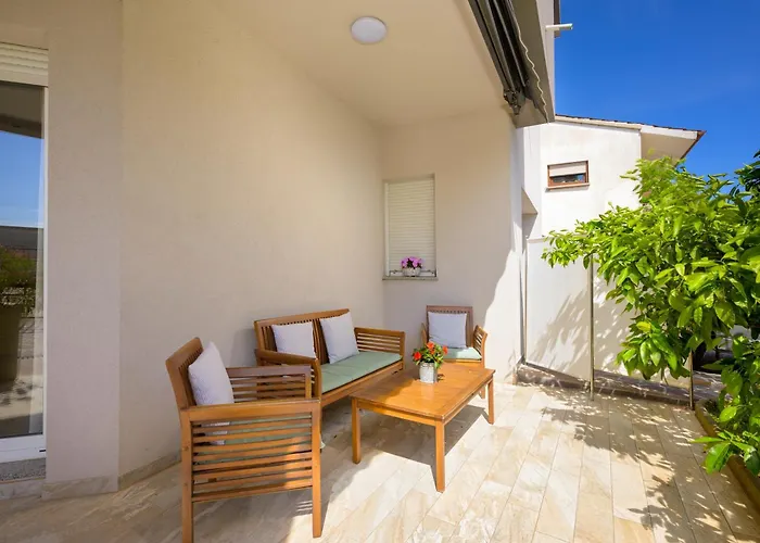 Appartement Tika *